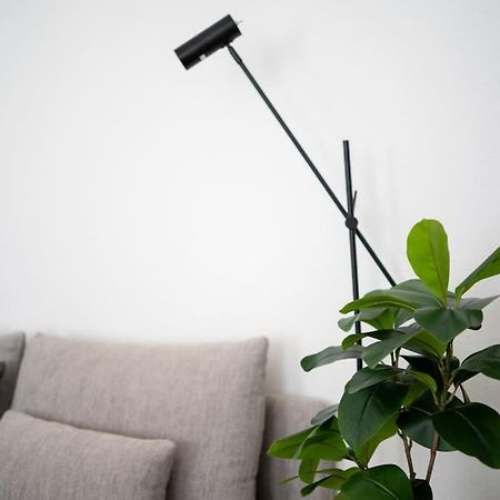 Wohnung Naehe Stadtzentrum Mit Wohnzimmer Und Kueche Coblence Extérieur photo