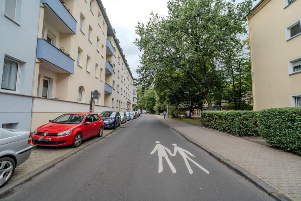Wohnung Naehe Stadtzentrum Mit Wohnzimmer Und Kueche Coblence Extérieur photo